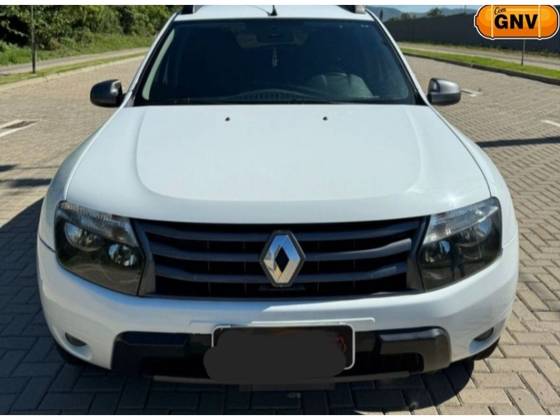 RENAULT DUSTER 2.0 DYNAMIQUE 4X2 16V FLEX 4P AUTOMÁTICO